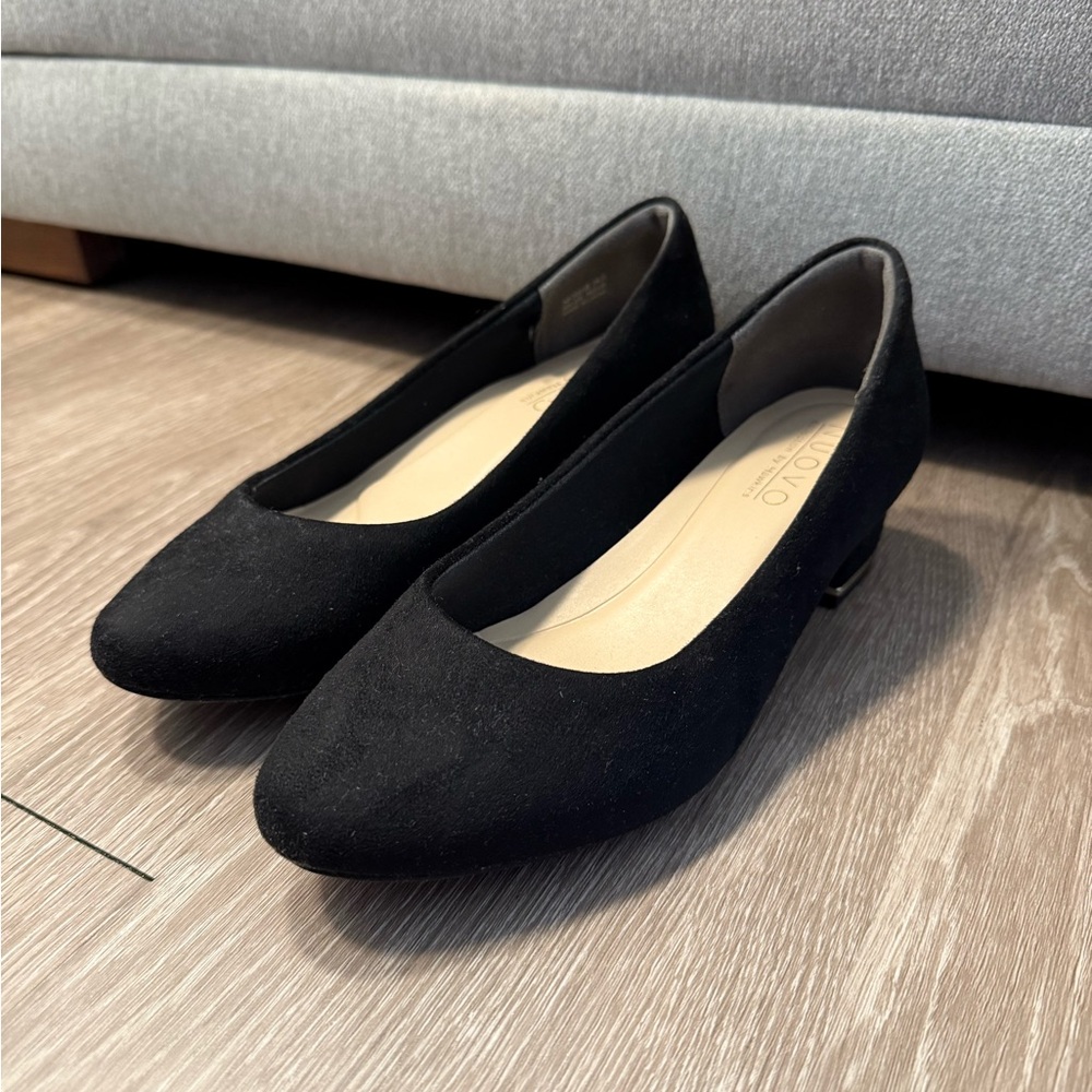 Classic Black Women's Flats by UNIQLO